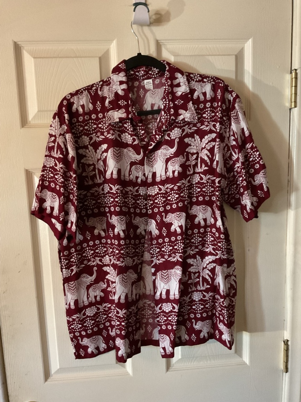 Women’s Short Sleeve Elephant Print Shirt - Burgundy size X-LARGE